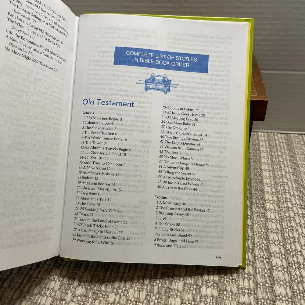 Day by Day Kid's Bible: The Bible for Young Readers: By Karyn‎ Henley